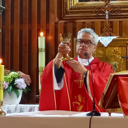 Poświęcenie Krzyża Świętego